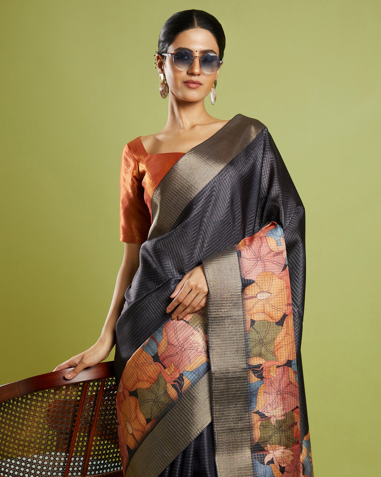 Floral Printed Saree Formal Wear Blended Tussar Saree


